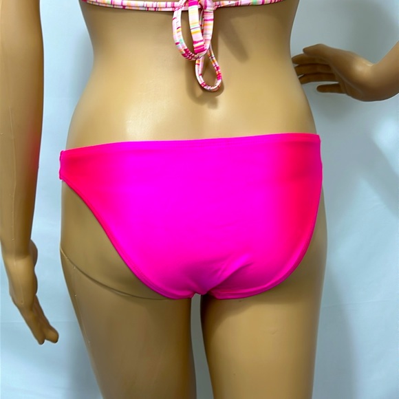 Wild fable Triangle Bikini Top in Pink Space Dye & Bright Pink Bottom XS… - Picture 9 of 11